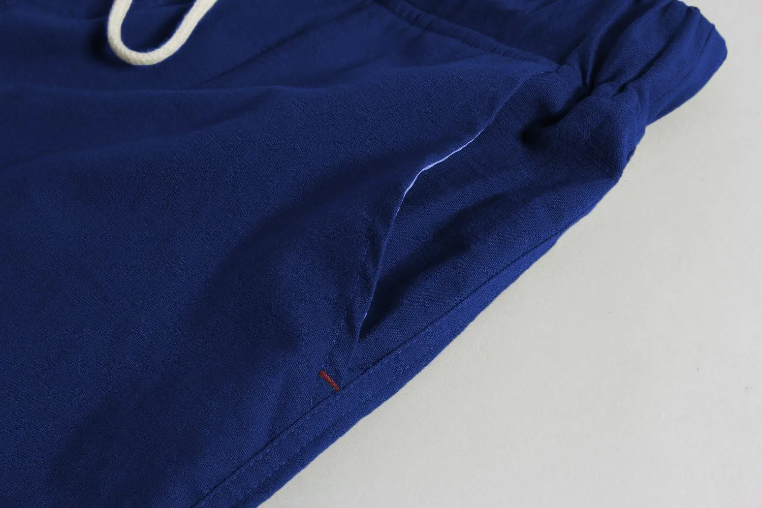 Boisouey Men's Linen Casual Classic Fit Short Summer Beach Shorts