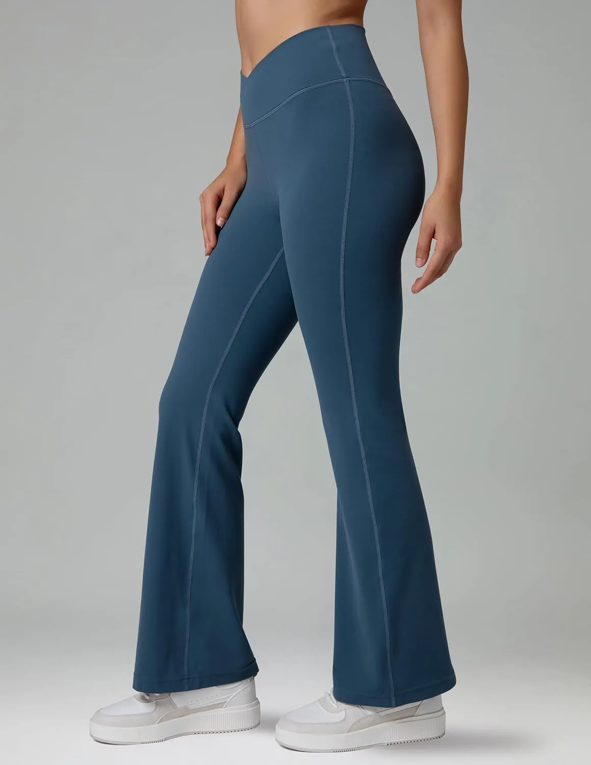 Colorfulkoala Women's Dreamlux Crossover Flare Leggings High Waisted Tummy Control Wide Leg Yoga Pants 29.5" / 31.5" Inseam