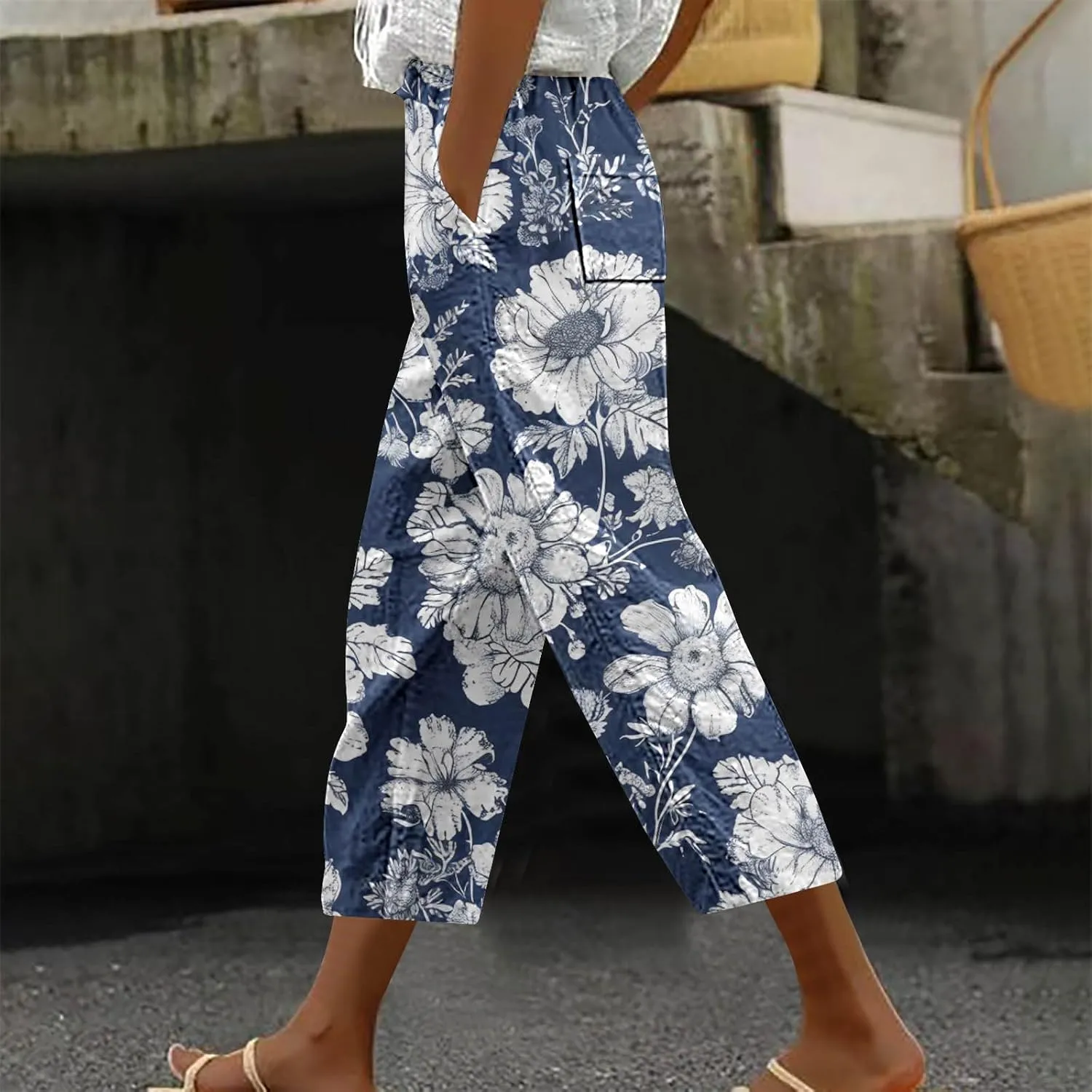 Mzkdieey Womens Capri Pants Summer Floral Print Wide Leg Harem Pants Drawstring High Waisted Cropped Trousers with Pockets