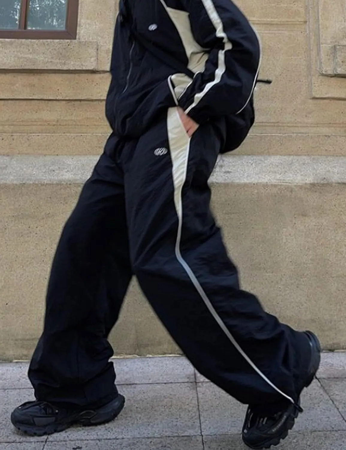 Y2k Track Pants Men Baggy Sweatpants Loose Striped Parachute Pants Wide Leg Hip Hop Streetwear