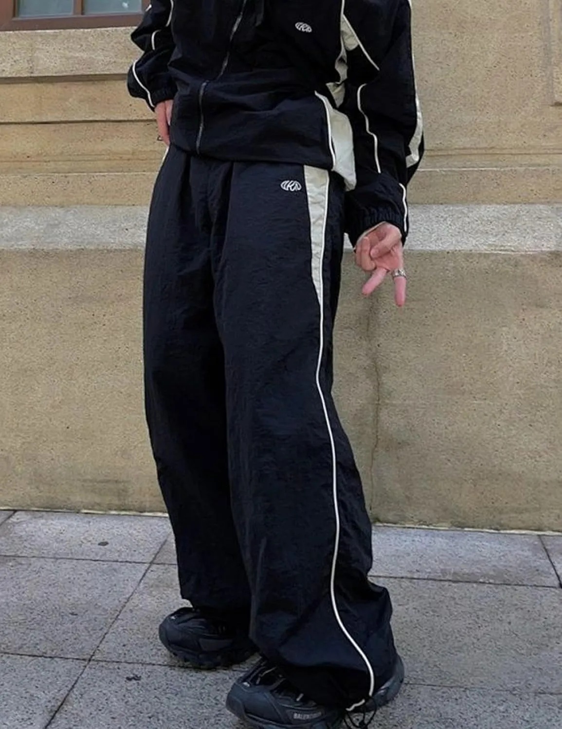 Y2k Track Pants Men Baggy Sweatpants Loose Striped Parachute Pants Wide Leg Hip Hop Streetwear